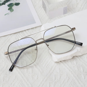 Photochromic Blue Light Blocking Glasse - Metro Reader