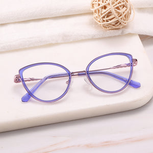 Photochromic Glasses: Cleo