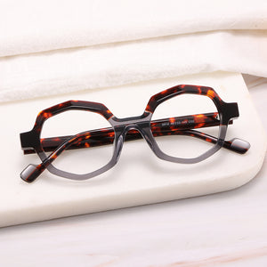 Photochromic Glasses: Otton