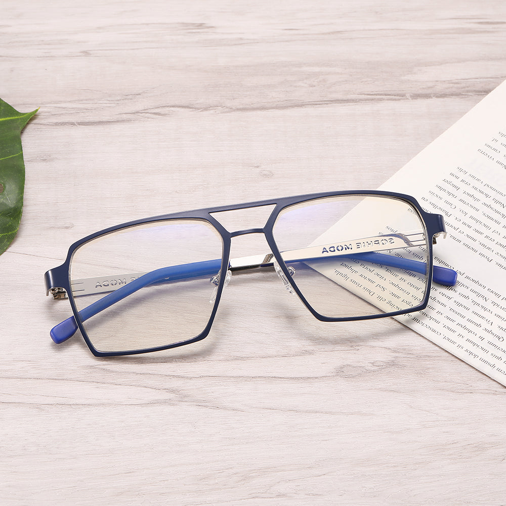 Photochromic Gaming Glasses: Photon