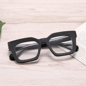 Photochromic Glasses: RigidForm