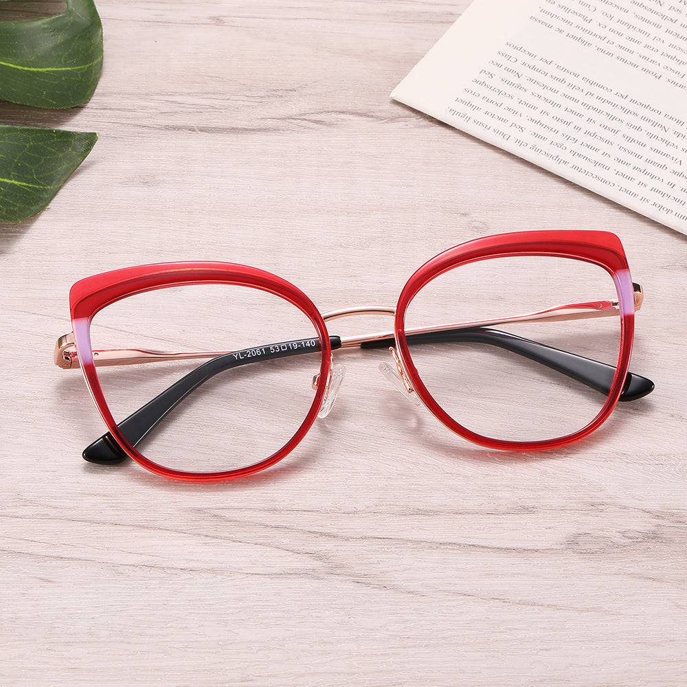 Photochromic Glasses: Luxe