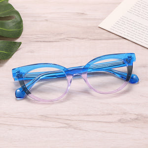 Photochromic Glasses: Dazzle