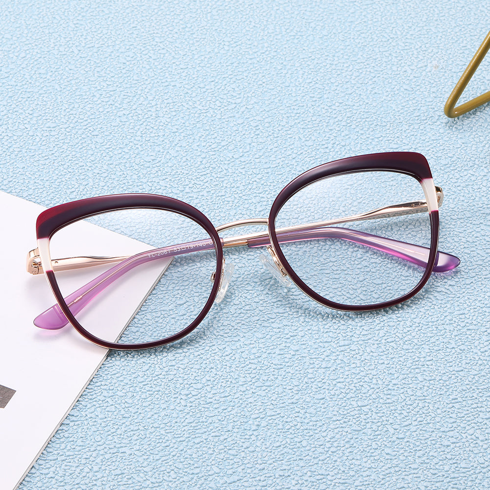 Photochromic Glasses: Luxe
