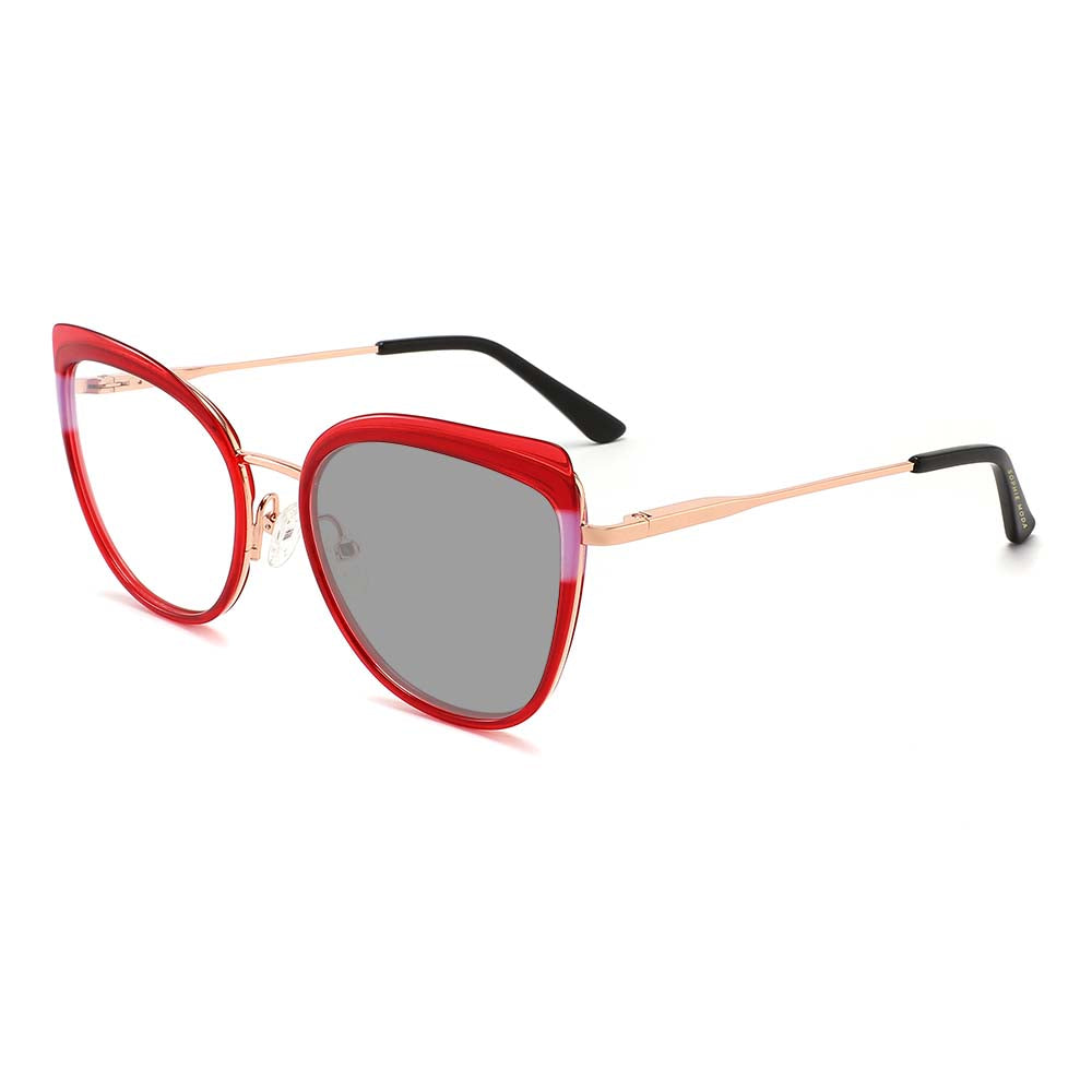 Photochromic Glasses: Luxe