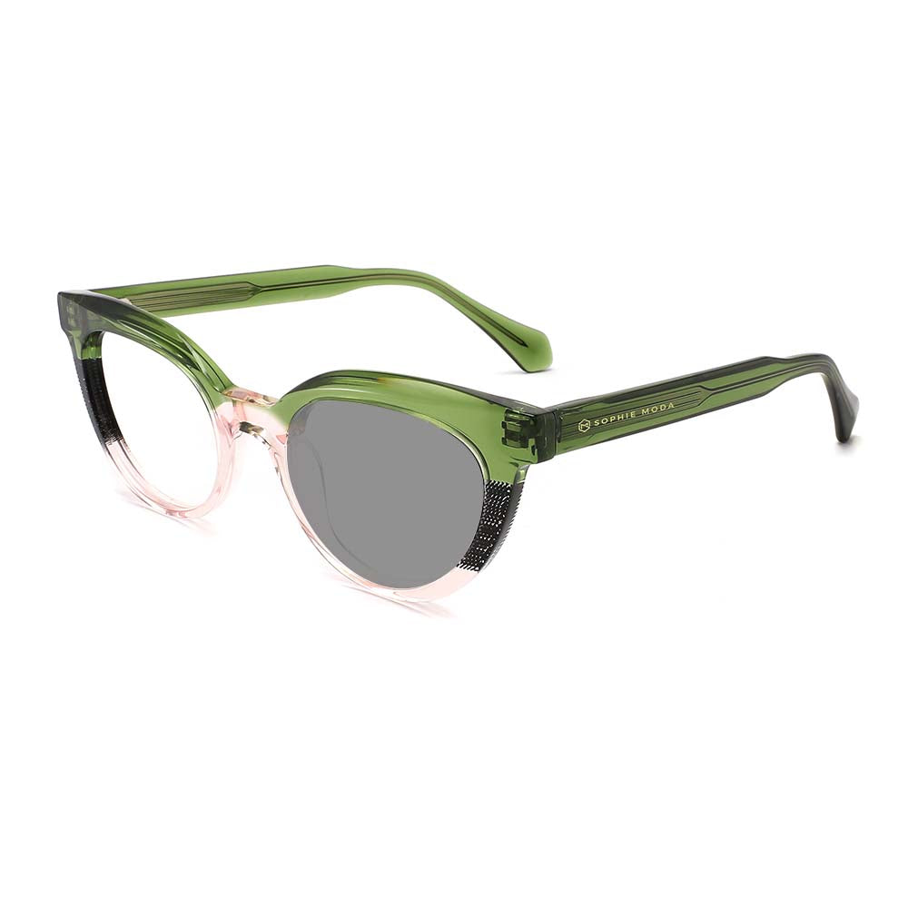 Photochromic Glasses: Dazzle