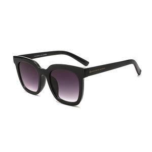 Sunglasses: Feline Finesse