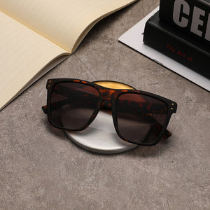 Sunglasses: Calmati Essential Polarised