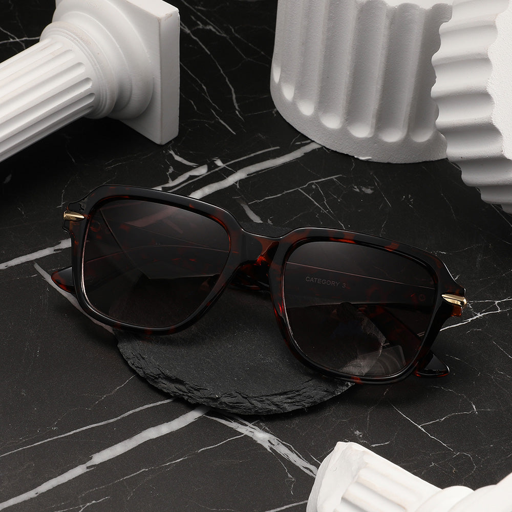 Sunglasses: Audacio