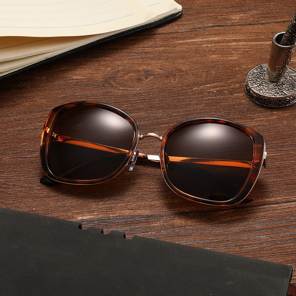 Sunglasses: Amore Alloy Polarised