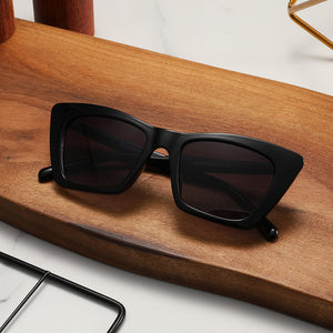 Sunglasses: Metro Retro Polarised