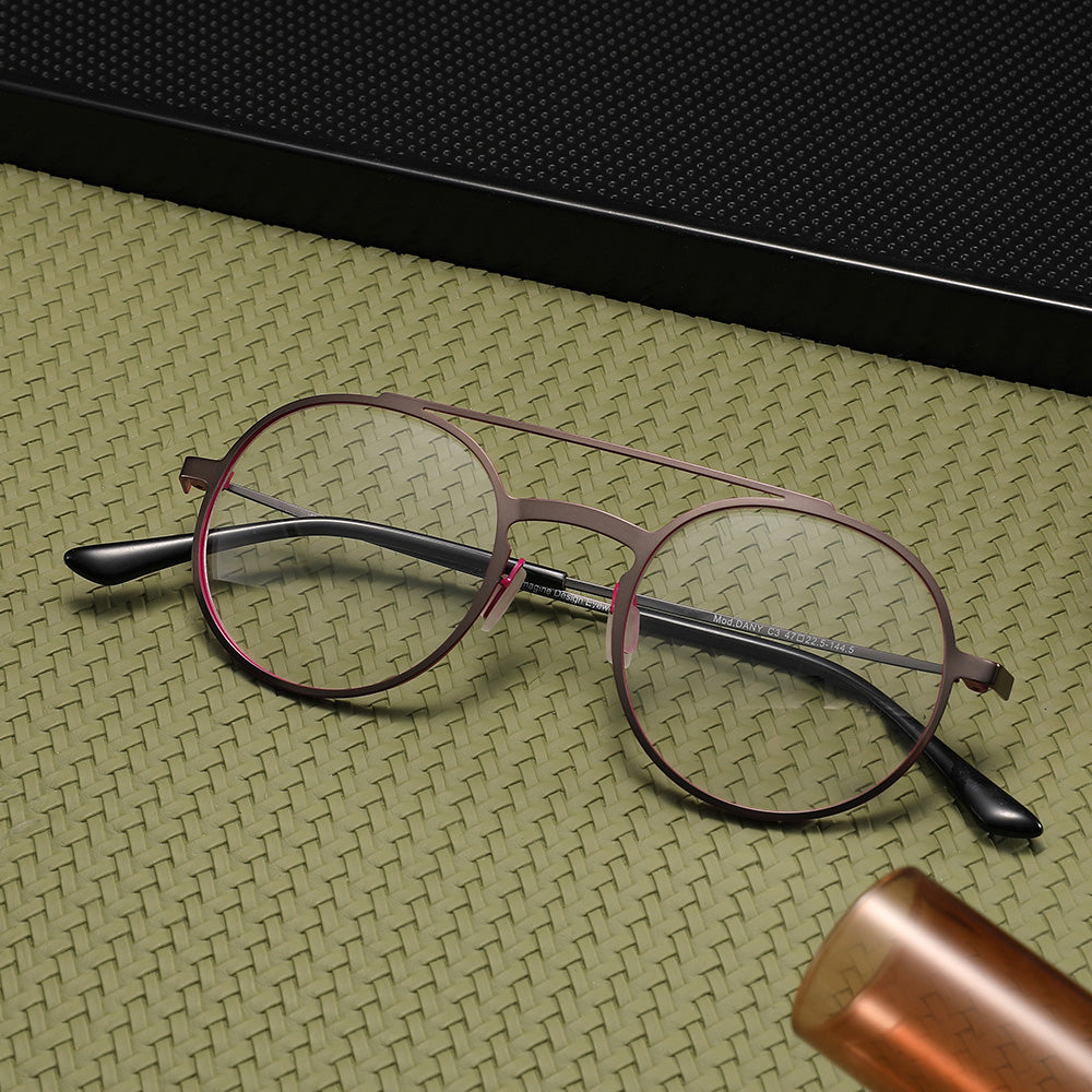 Glasses: Anti-Blue Light - La Moda Browline
