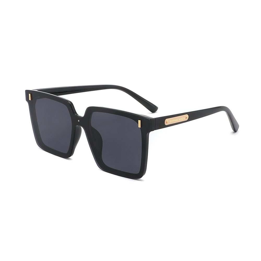 Sunglasses: Glamour Polarised