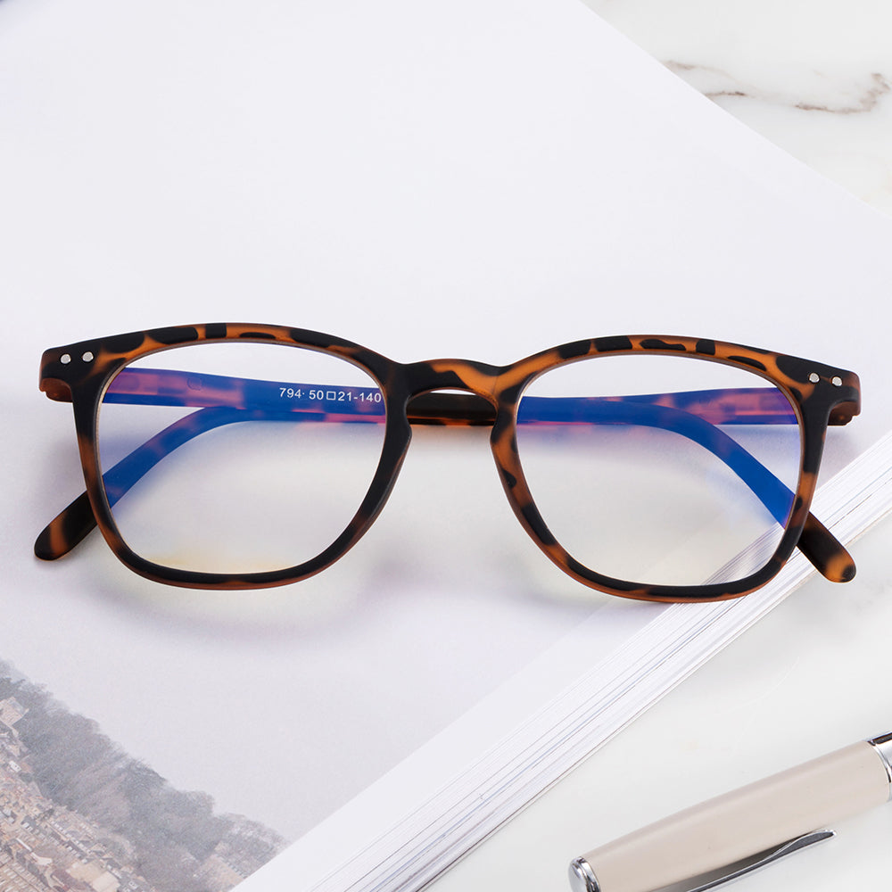 Glasses: Anti-Blue Light Aster Type