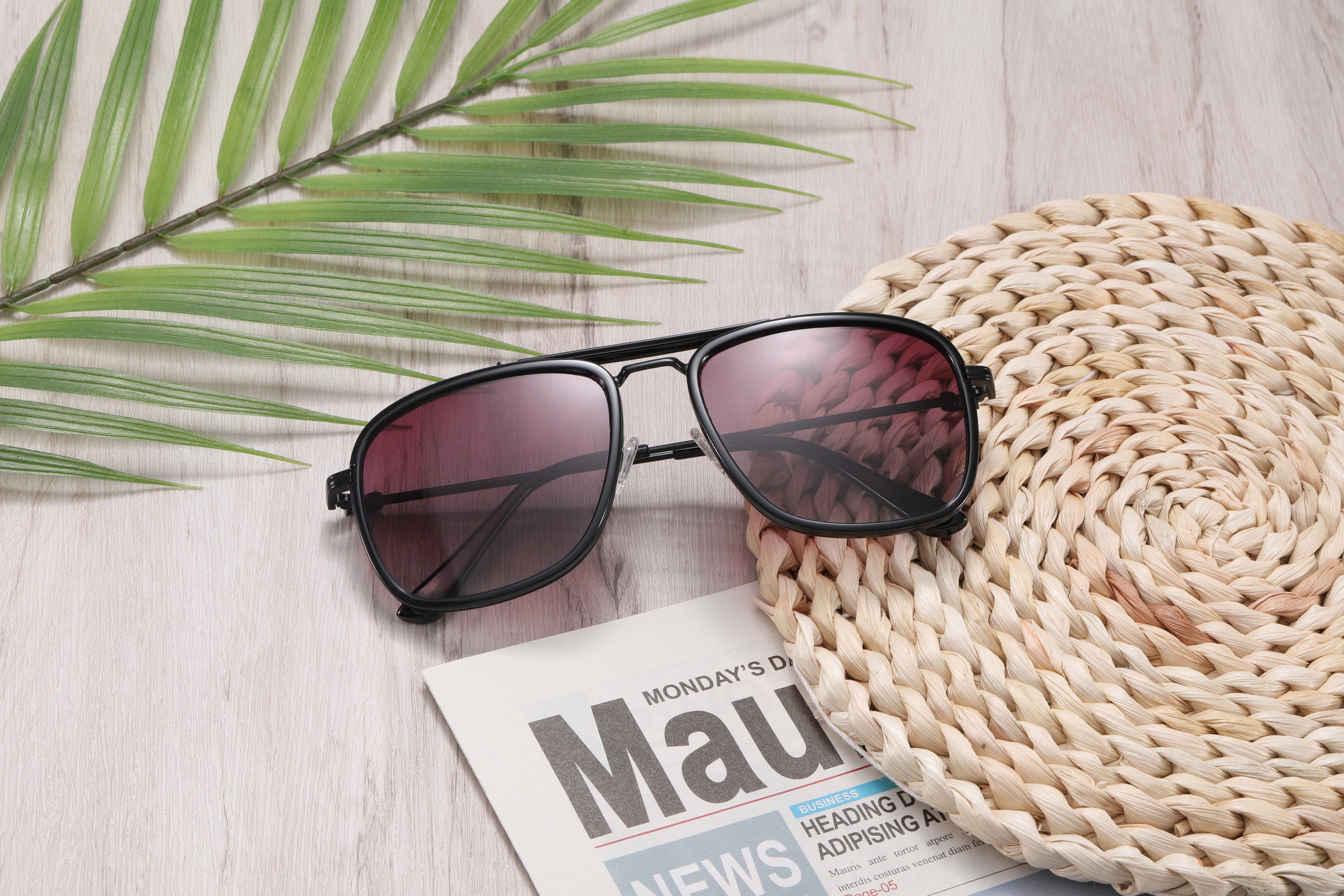 Sunglasses: Metro Polarised