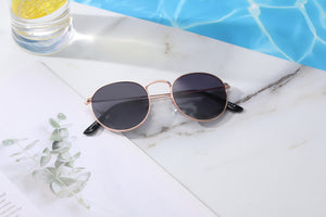 Sunglasses: Fino Polarised