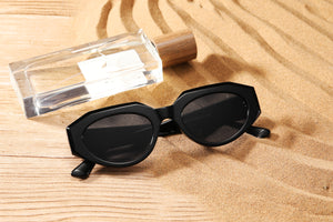 Sunglasses & Bag Bundle: Fascino Luxe