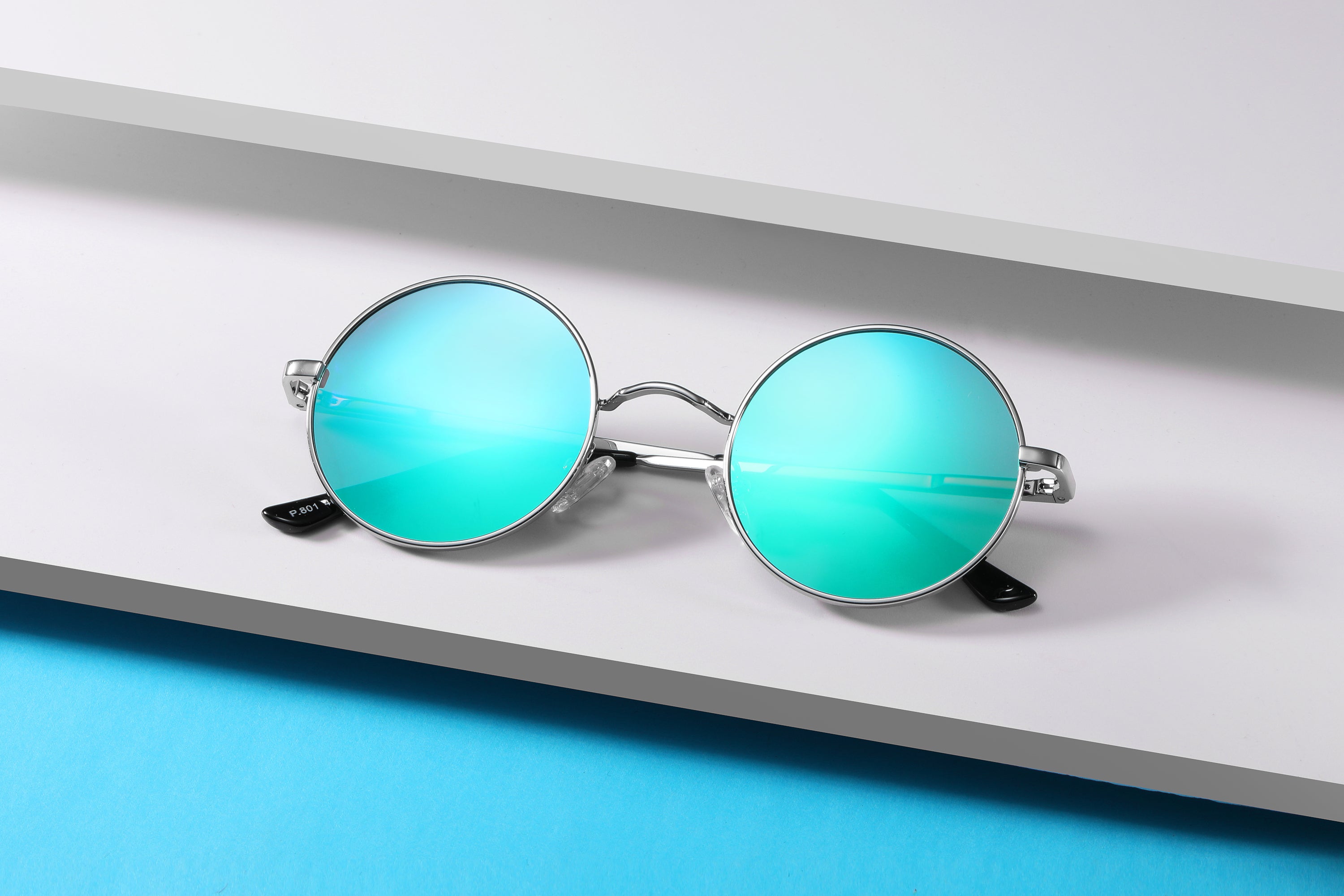 Sunglasses: Circolare Polarised