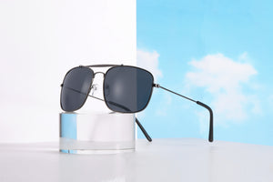 Sunglasses: Force du Style Polarised