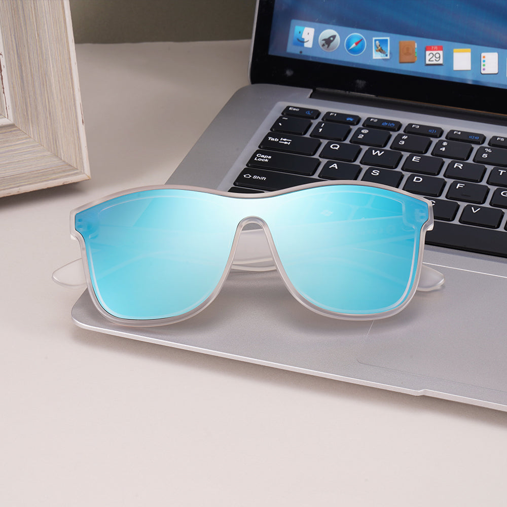 Sunglasses: Succosa