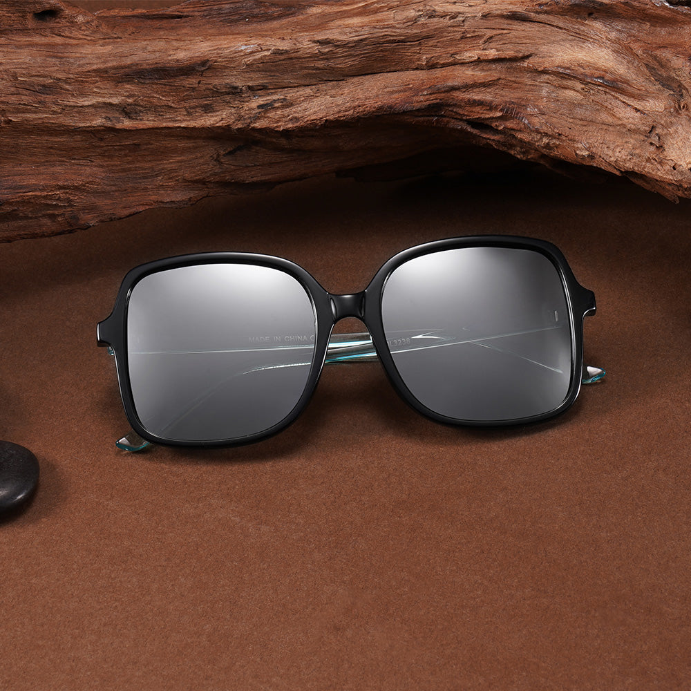 Sunglasses: Gina Polarised