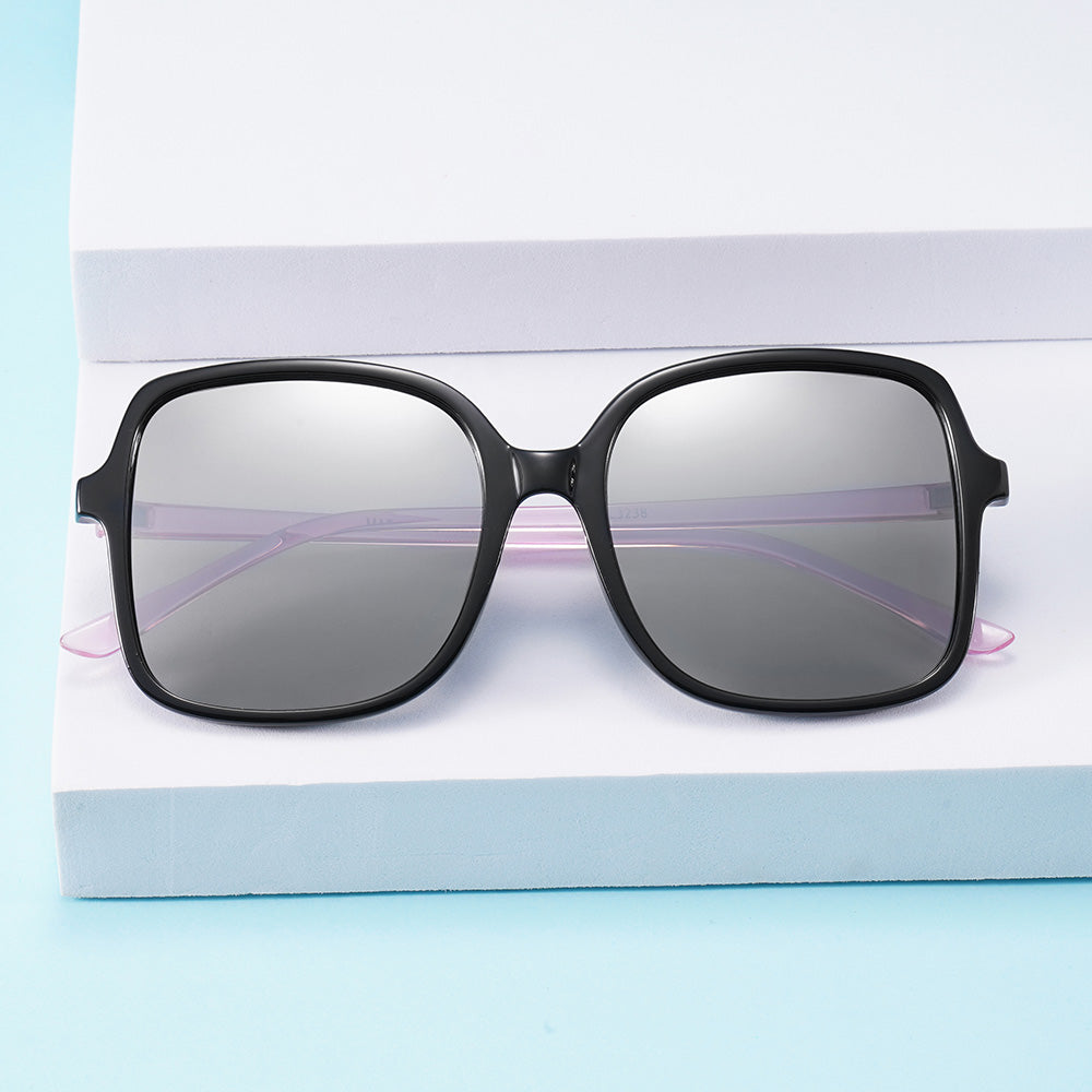 Sunglasses: Gina Polarised