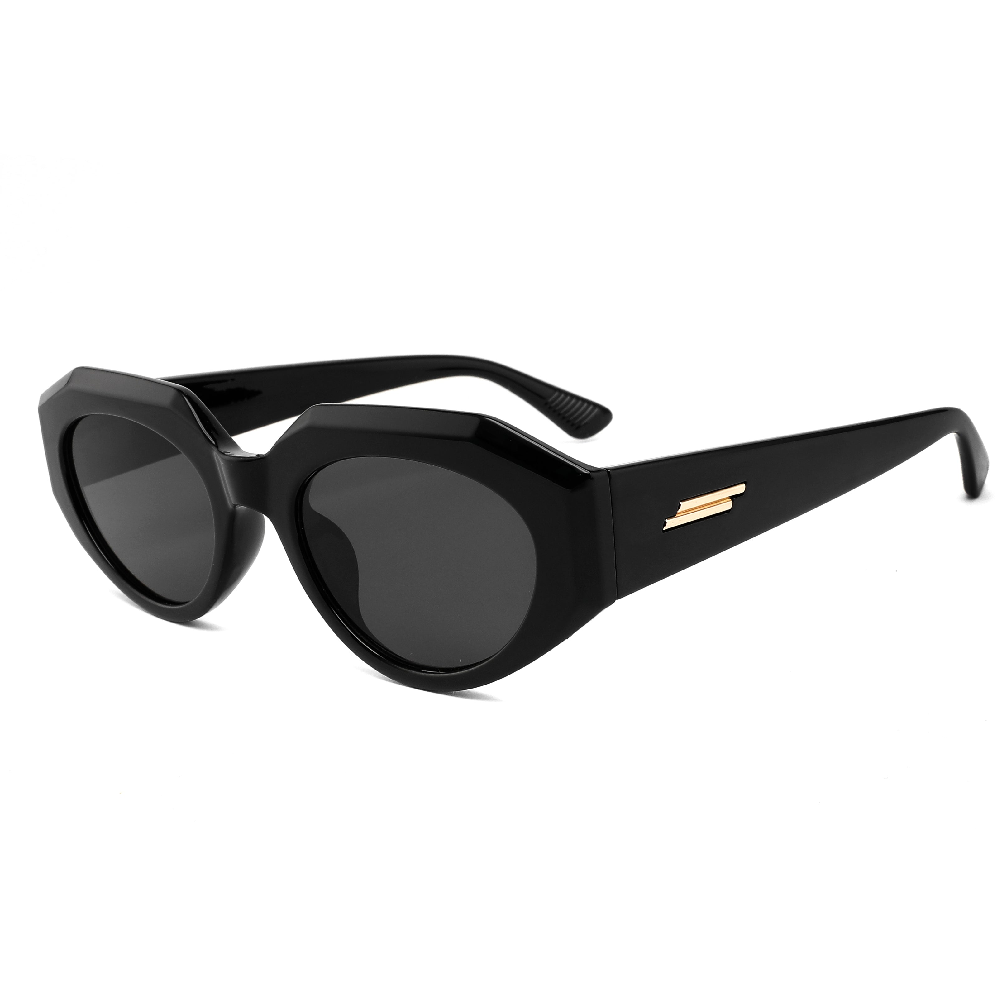 Sunglasses & Bag Bundle: Fascino Luxe
